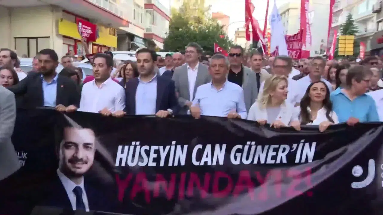 CHP liderinden Çankaya Belediye Başkanı için yürüyüş: Ismarlama bir operasyon