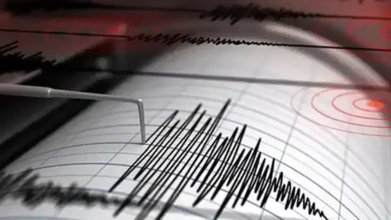 AFAD, Gökçeada açıklarında Ege Denizi'nde 3.7 büyüklüğünde deprem olduğunu açıkladı