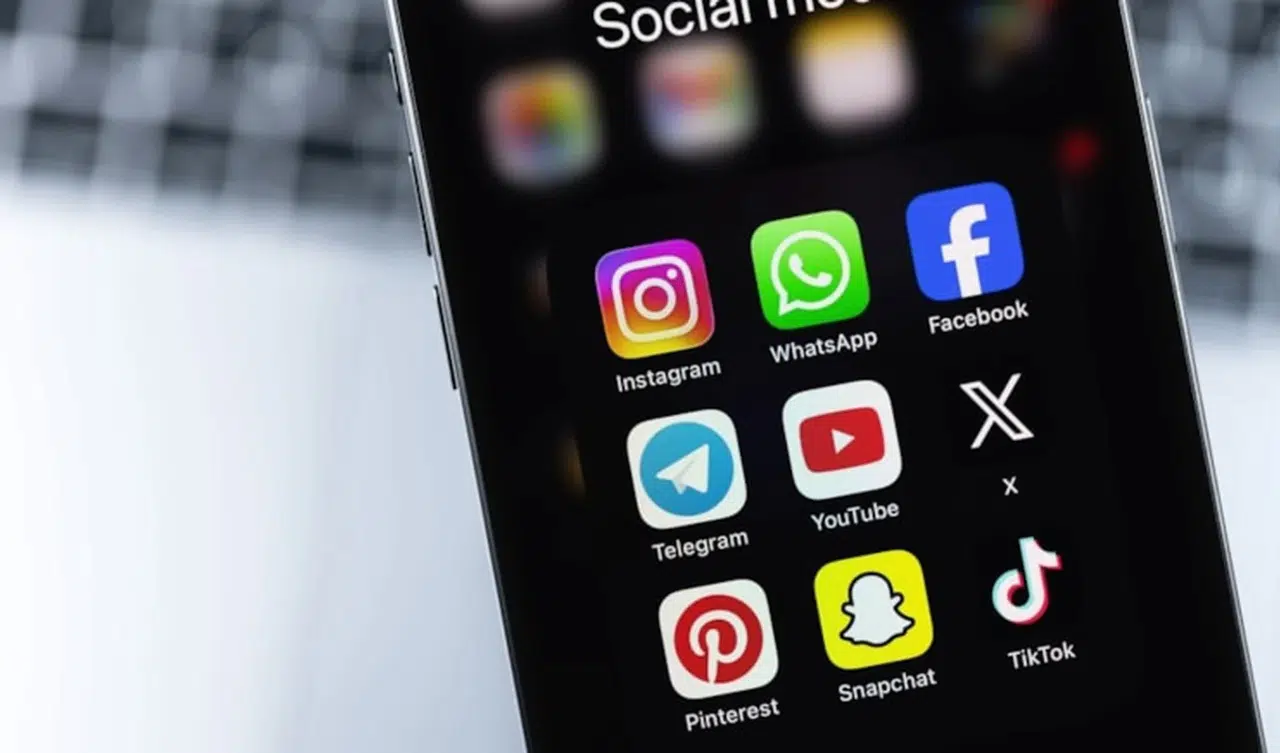 Yargıtay'dan emsal karar: WhatsApp yazışmasını paylaşana hapis cezası göründü