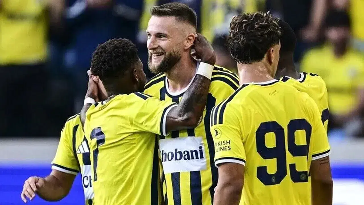 Fenerbahçe'nin Gornik Zabrze maçı ilk 11'i açıklandı