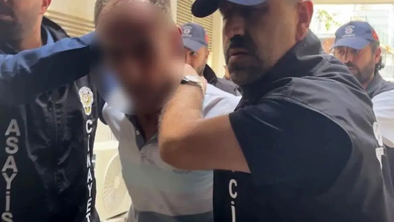 Gaziantep milletvekiline bıçakla saldıran zanlı, olayı panikle gerçekleştirmiş!