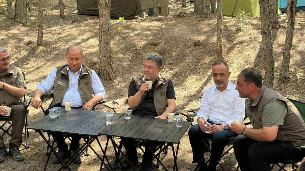 Bakan Yumaklı aile kampında doğa bilinci vurgusu yaptı