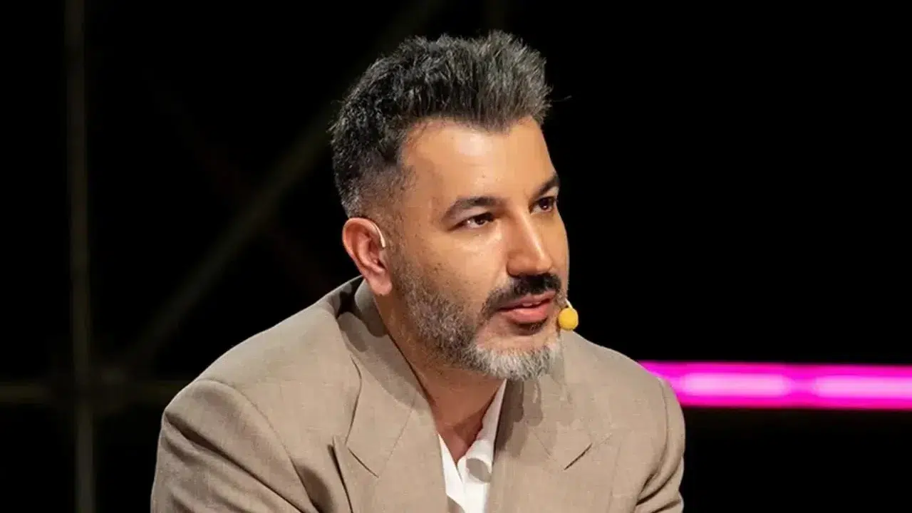 Manifest'in kurucusu Tolga Akış için 'müstehcenlik'ten tutuklama talebi