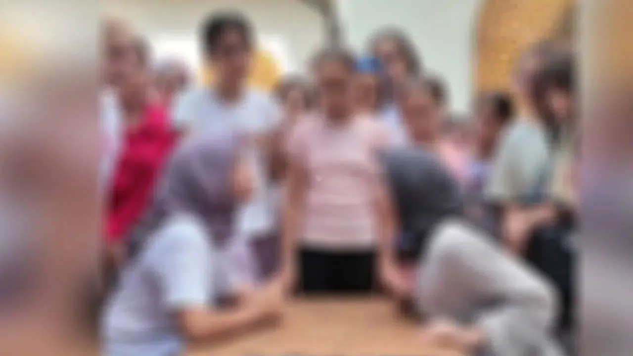 Aylin Nazlıaka'dan çocuklara 'Manifest-Müslüman atışması' yaptırılmasına sert tepki