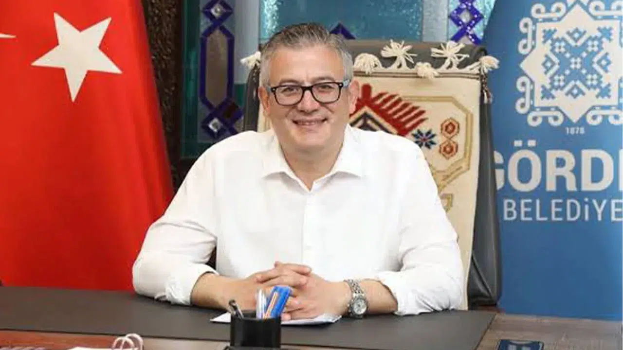 Gördes Belediye Başkanı Büke hakkında soruşturma izni