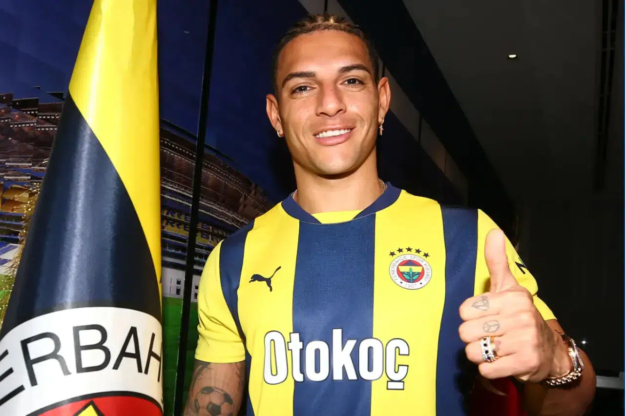 Fenerbahçe, Diego Carlos'a Parma ile görüşme izni verdi