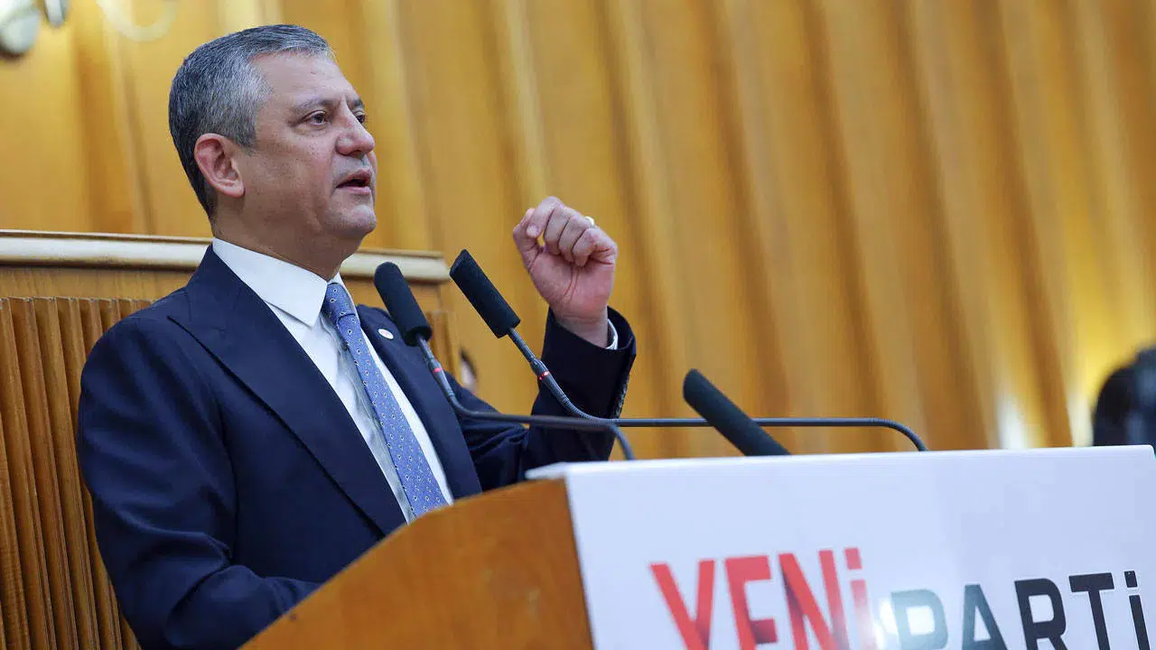 Özgür Özel kendisine yapılan 'bekle, genel başkan ol' teklifini açıkladı