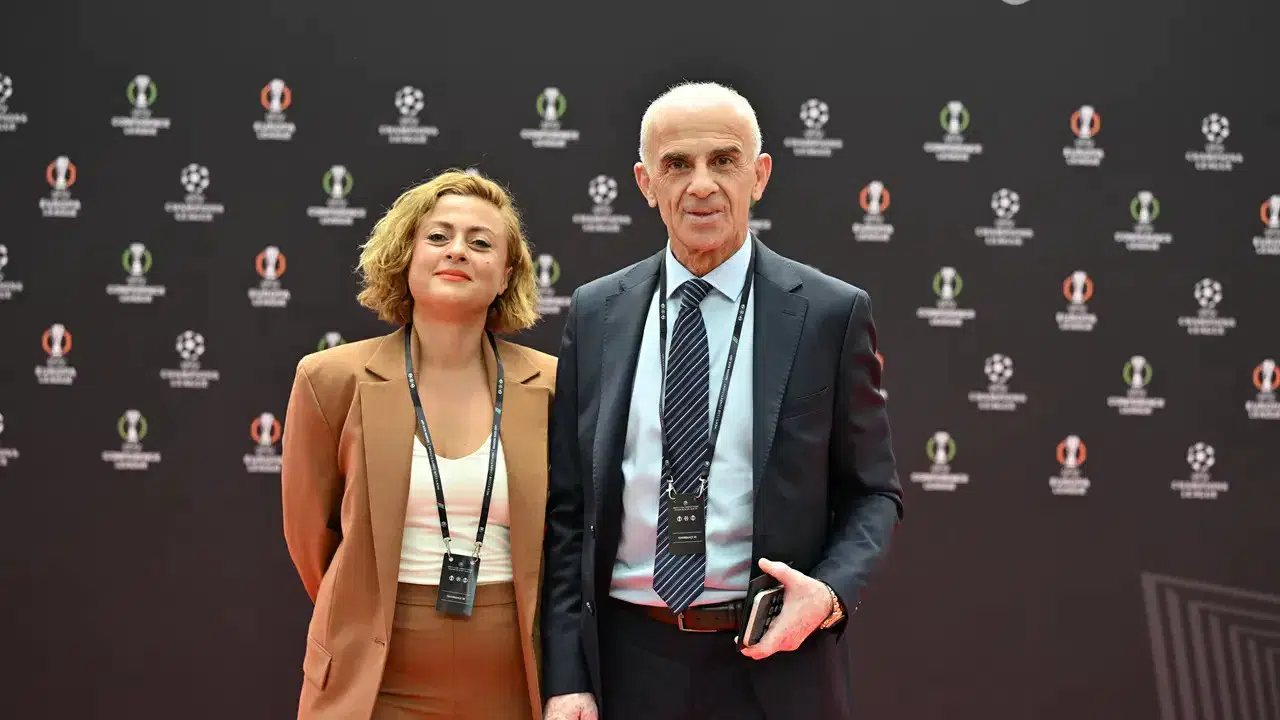 Oğuz Çetin'den Fenerbahçe taraftarına müjde: Bir hafta var, birkaç transfer yapacağız