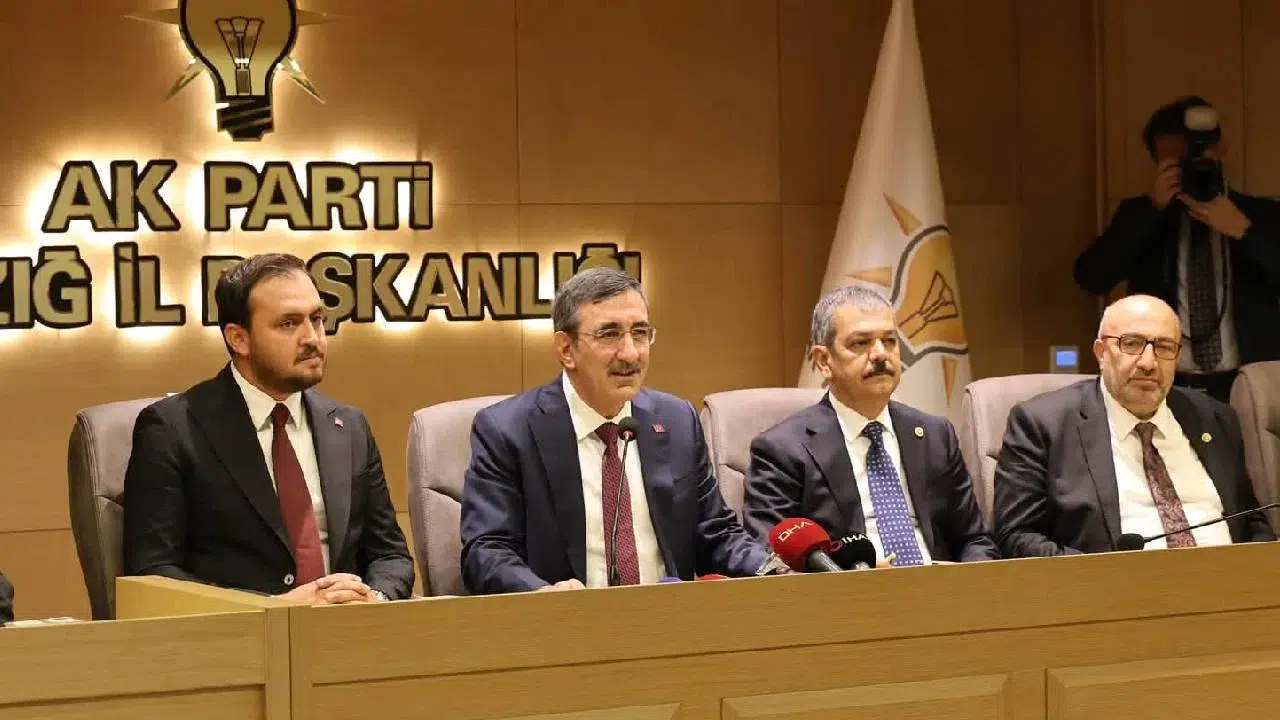 Cevdet Yılmaz: Darbe anayasası ayıbından kurtulacağız