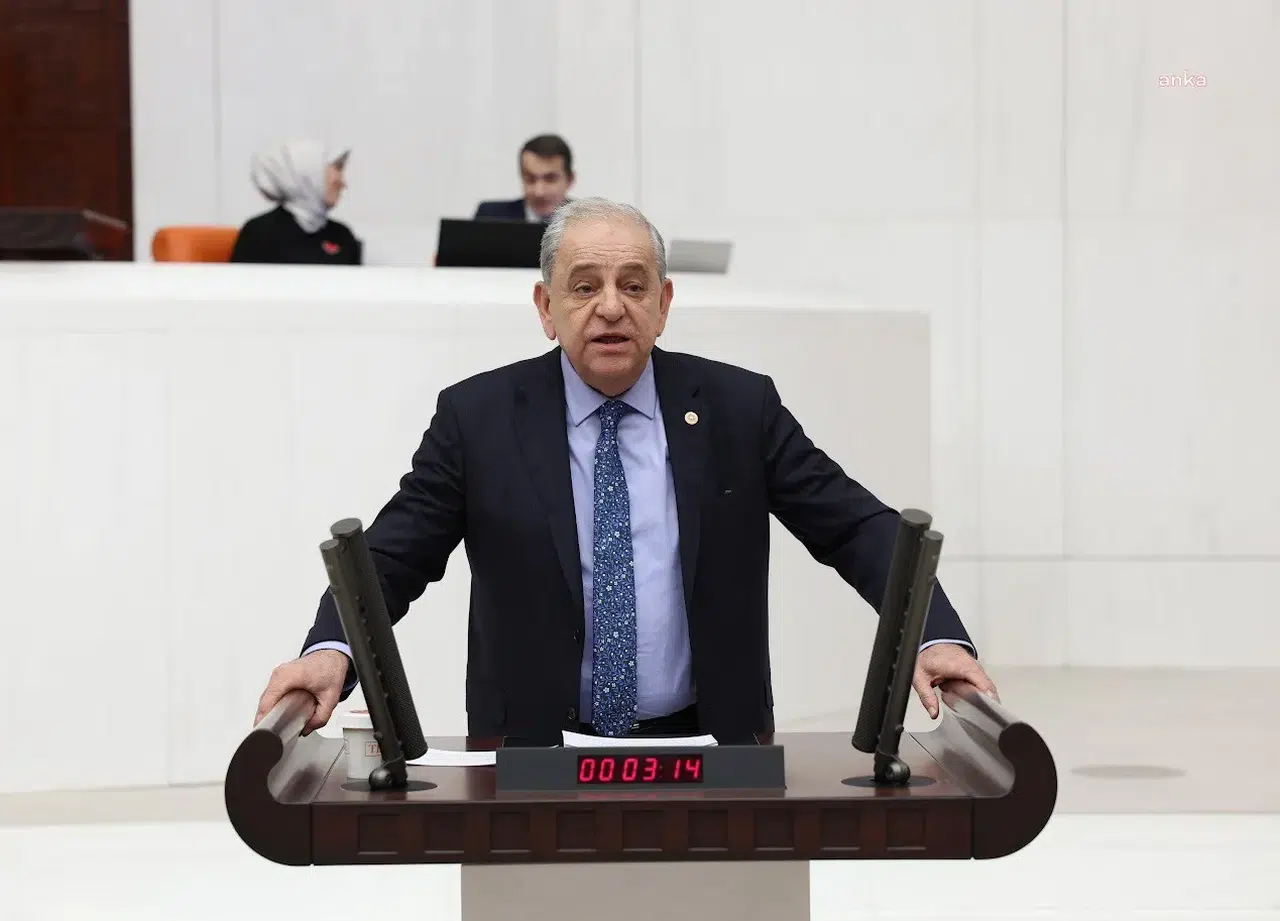 CHP Genel Sekreteri Rıfat Nalbantoğlu'ndan Mustafa Balbay'a Sert Tepki: "Açık Bir Vefasızlık"