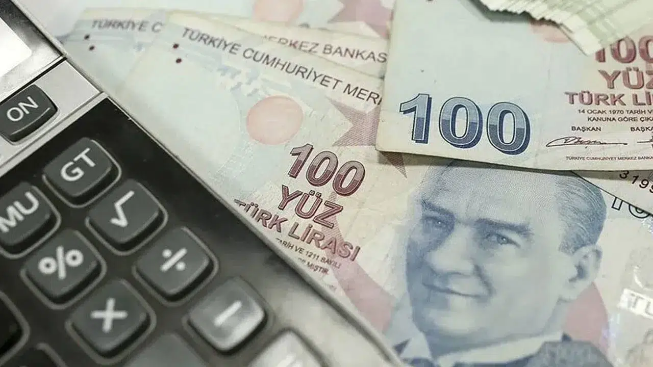 DİSK-AR: Asgari ücretin enflasyon karşısındaki kaybı 6 bin 196 TL