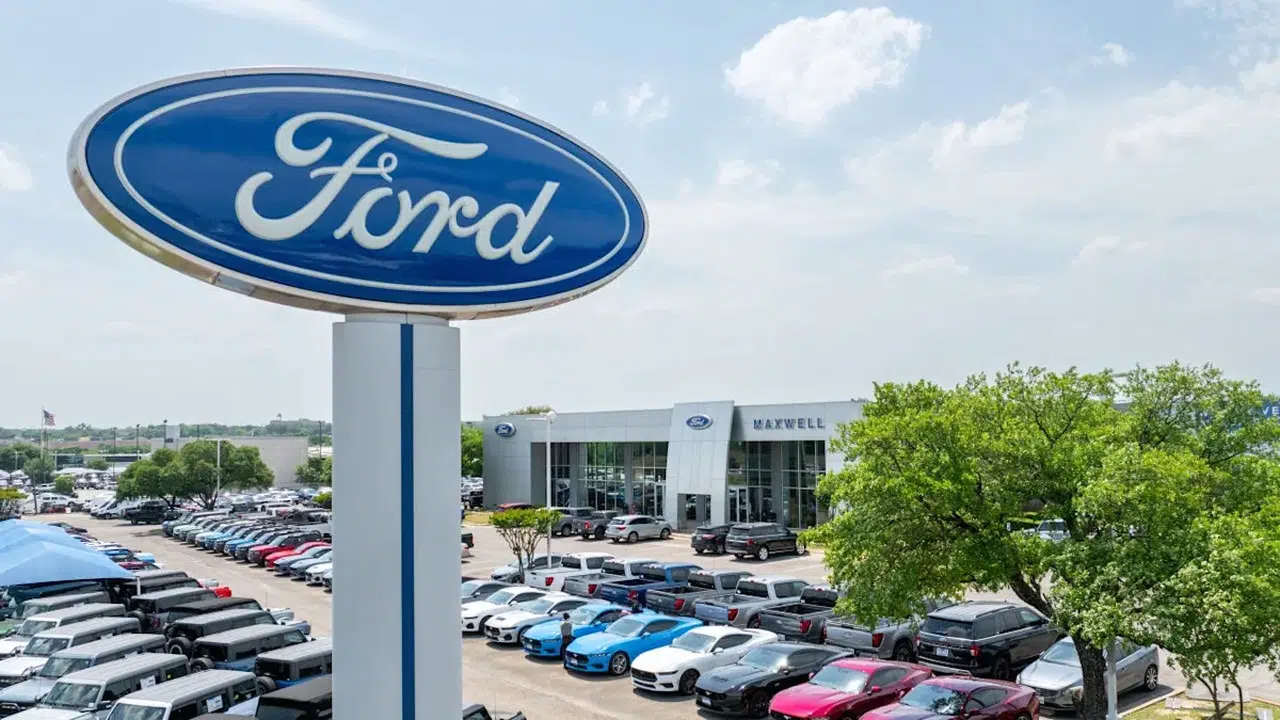 Ford, yangın riski nedeniyle 223 bin F-150'yi geri çağırıyor