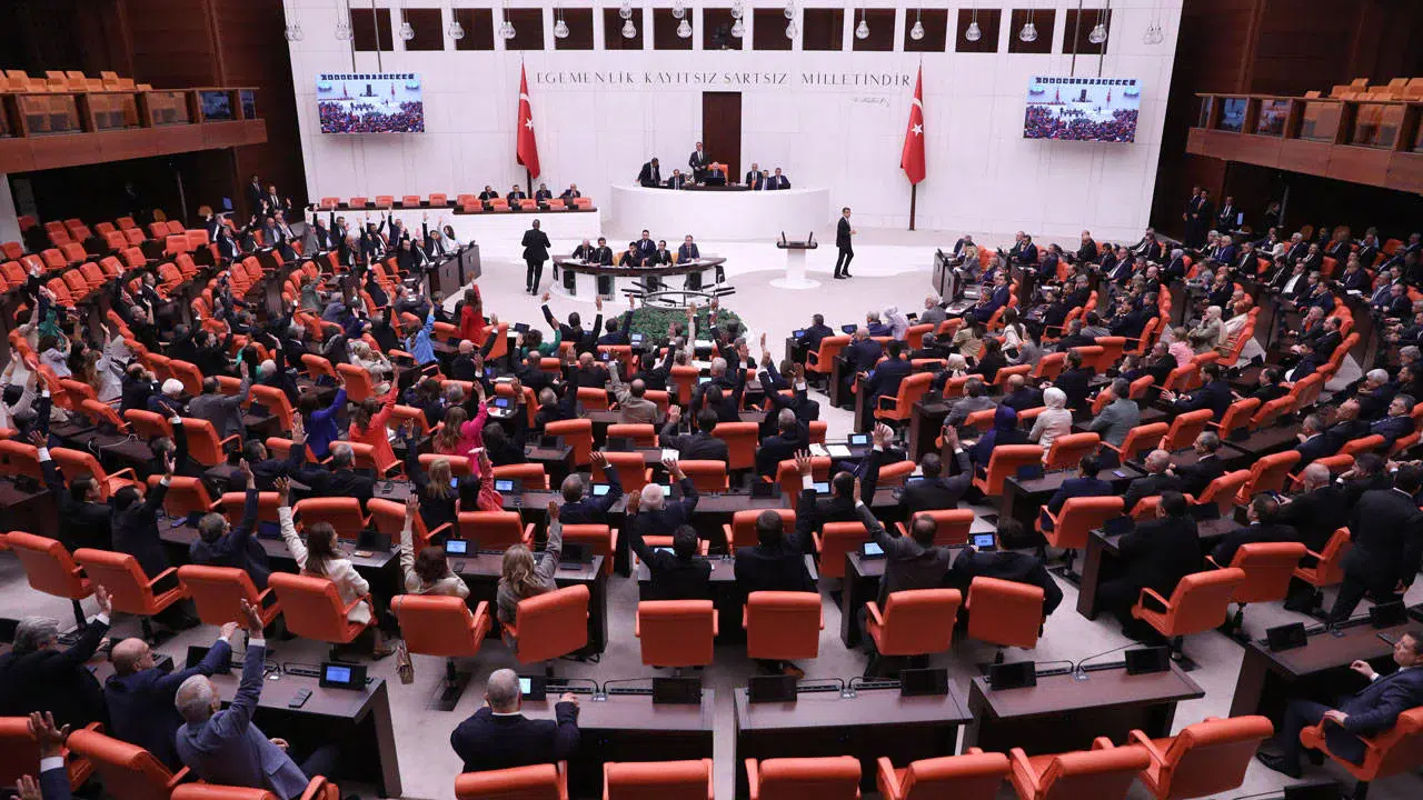 Yeni Parti'den fon mağdurları için kanun teklifi: Zararın yüzde 80'i telafi edilebilir