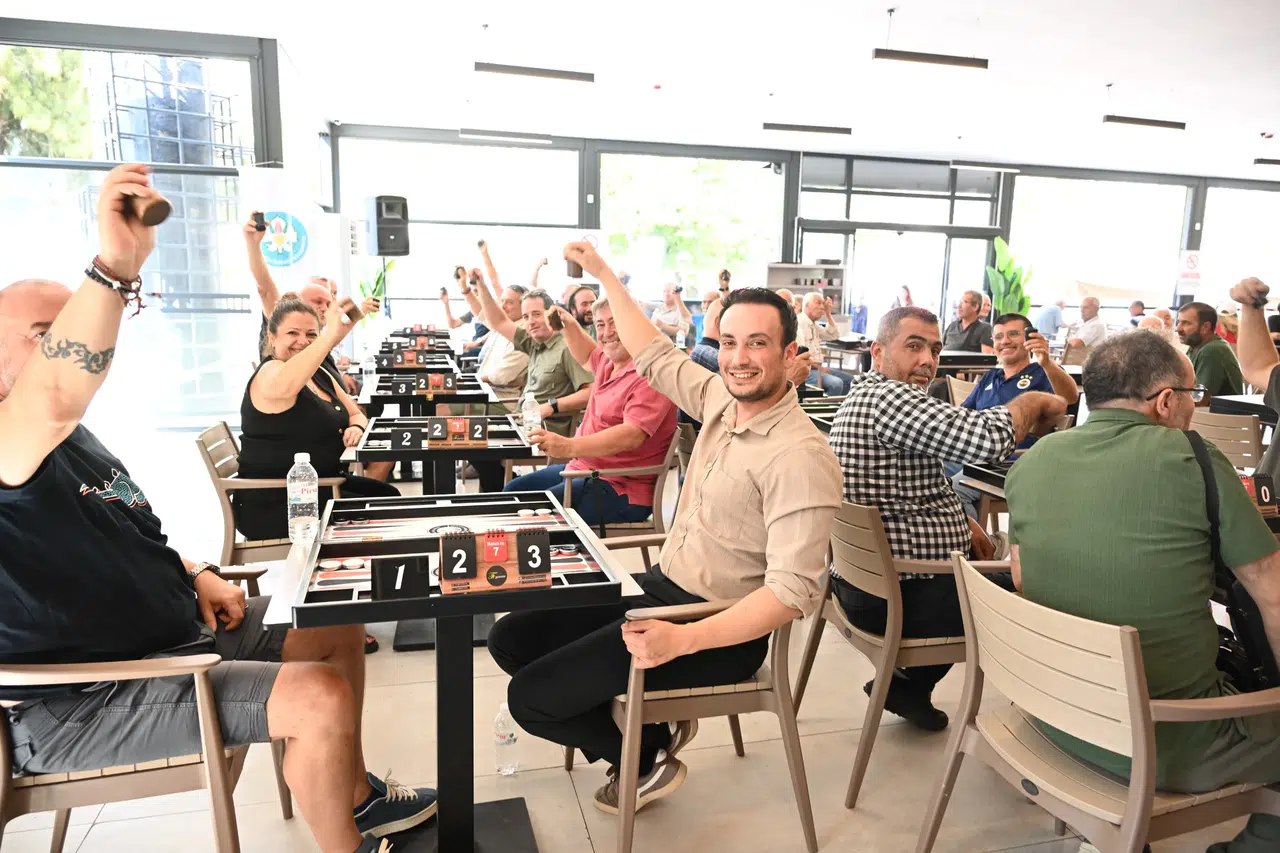 Avrupa Hareketlilik Haftası’nda Manisa Tavla Turnuvası Düzenlendi