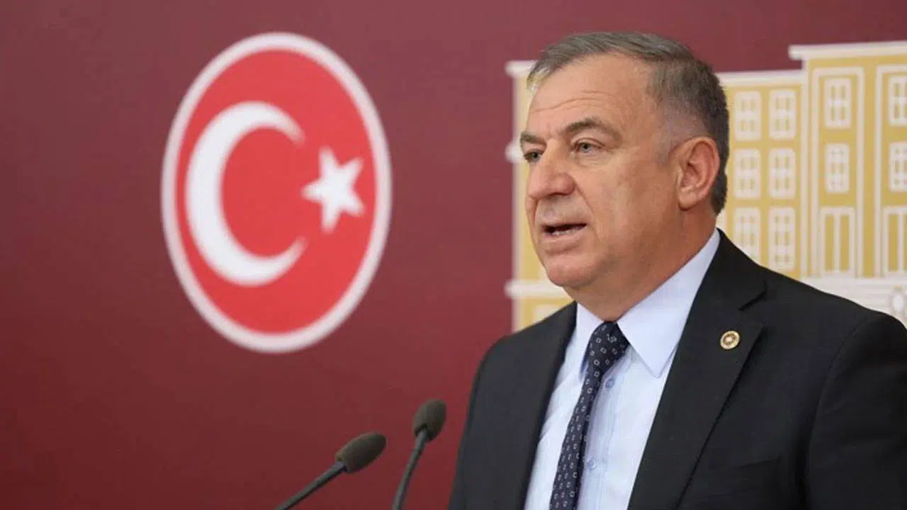 Yeni Partili Zeybek: Fon krizi Türkiye tarihinin en büyük finans tokatçılığı