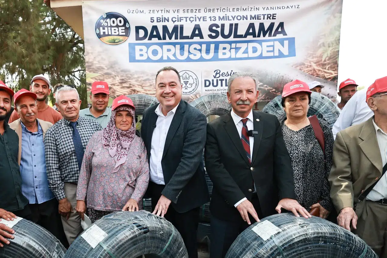 Büyükşehir’den Salihli’de 500 Üreticiye Damlama Sulama Desteği