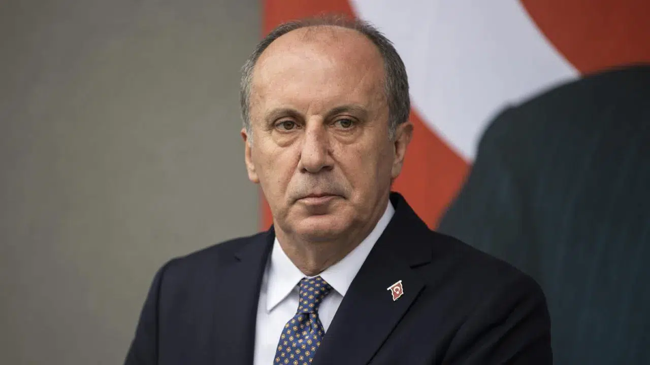 Muharrem İnce'den CHP ve YENİ Parti'ye 'savaş baltalarını gömme' çağrısı