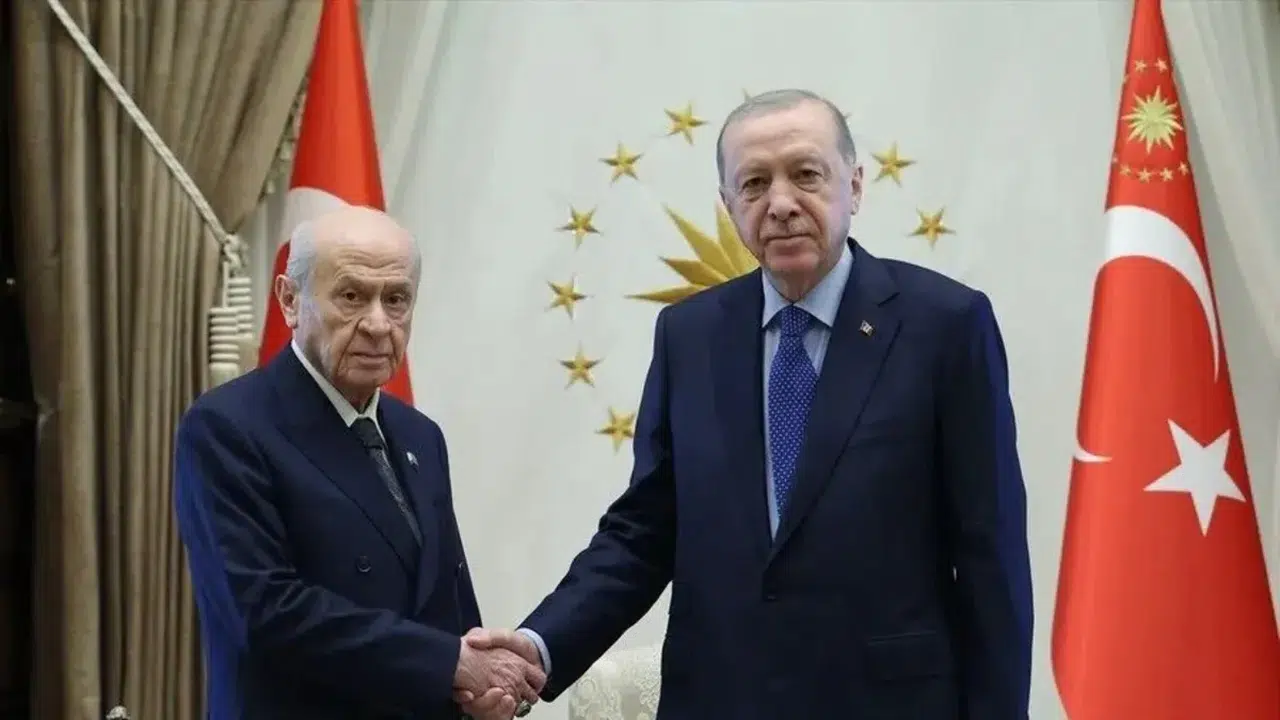 Mhp Lideri Bahçeli'den İmralı İddialarına Yalanlama ve Üç Hilal Mesajı