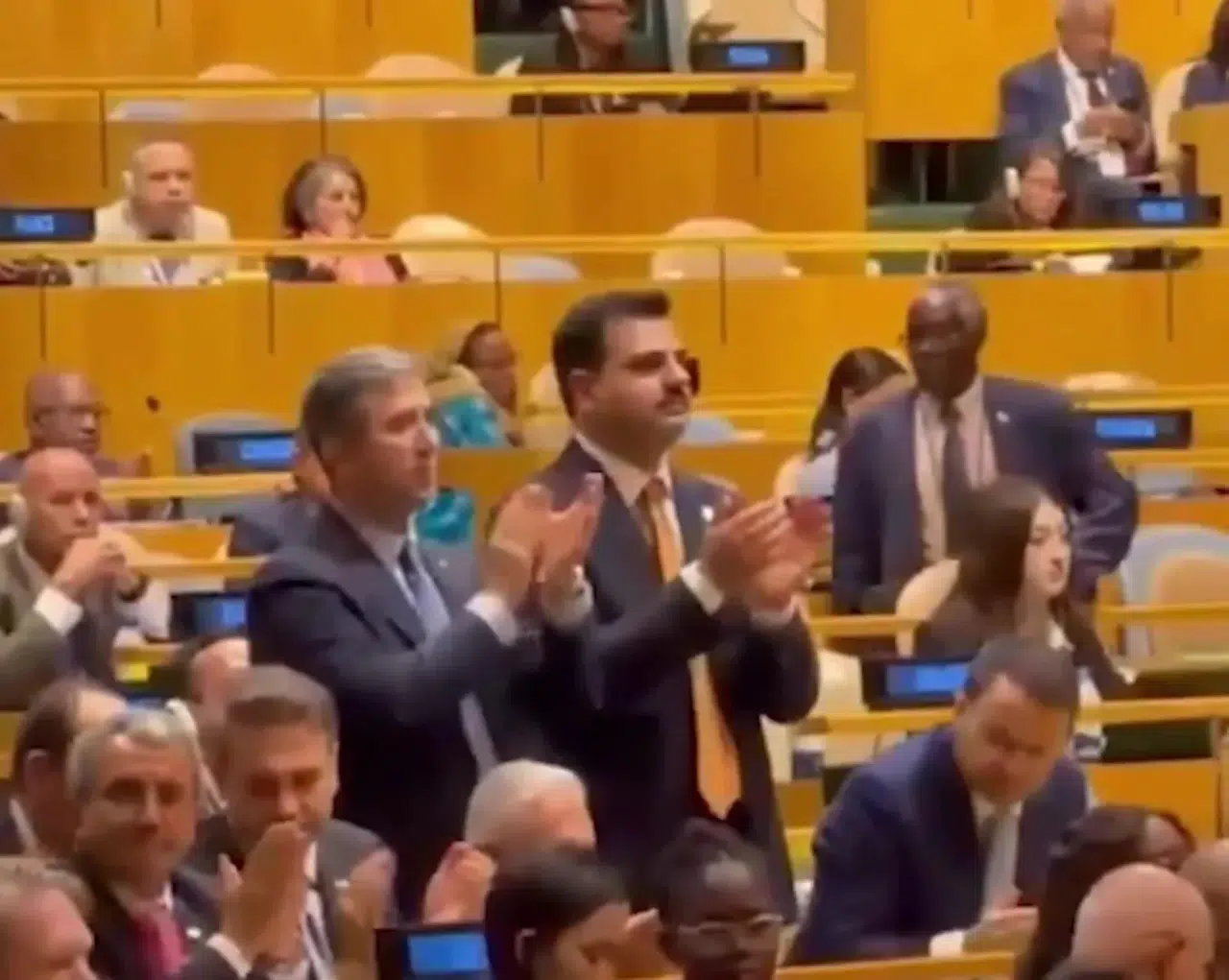 Tarihi BM Zirvesinde Eyyüp Kadir İnan'dan Erdoğan'ın Konuşmasına Ayakta Alkış