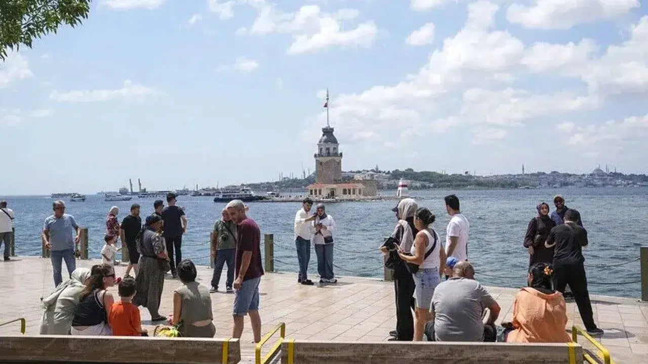 Meteoroloji'den hafta sonu uyarısı: Bu bölgelerde gök gürültülü sağanak var