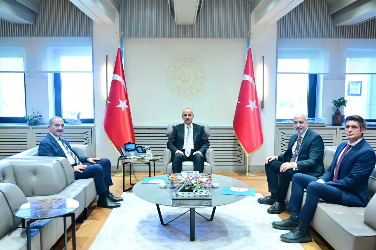 Yaş meyve sebze ve meyve sebze mamulleri sektörlerinin lojistik sorunlarına bakan neşter attı