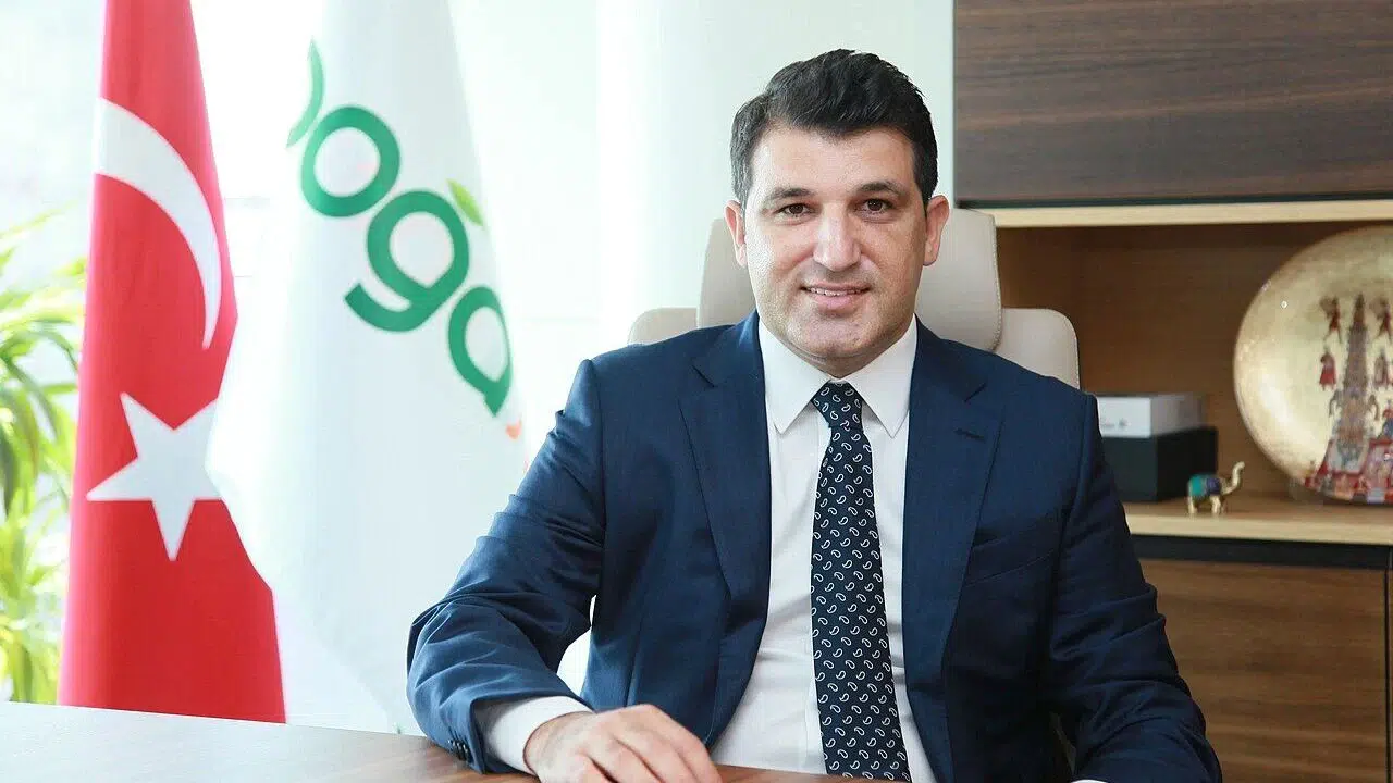 Fon soruşturması kapsamında, Galatasaray Sportif A.Ş. Yönetim Kurulu Üyesi olan Nihat Kırmızı gözaltında