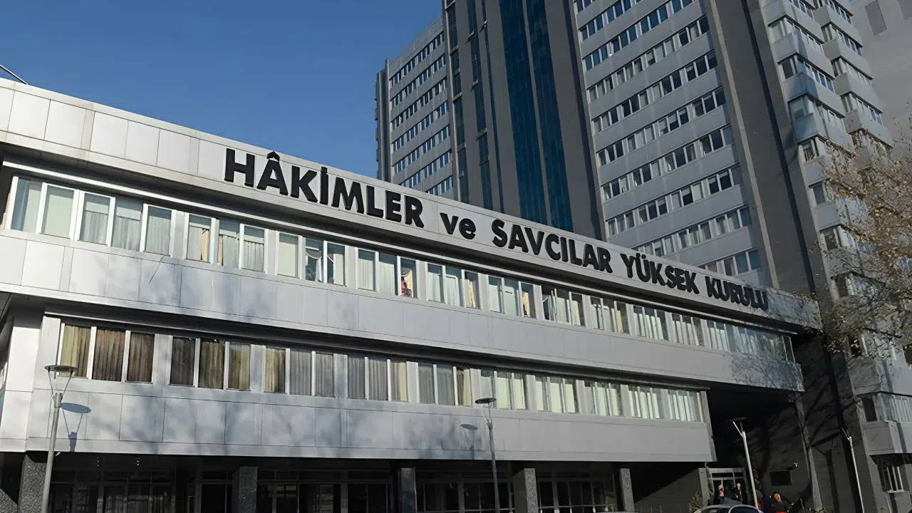 HSK'dan 3 başsavcının yerini değiştiren atama kararı