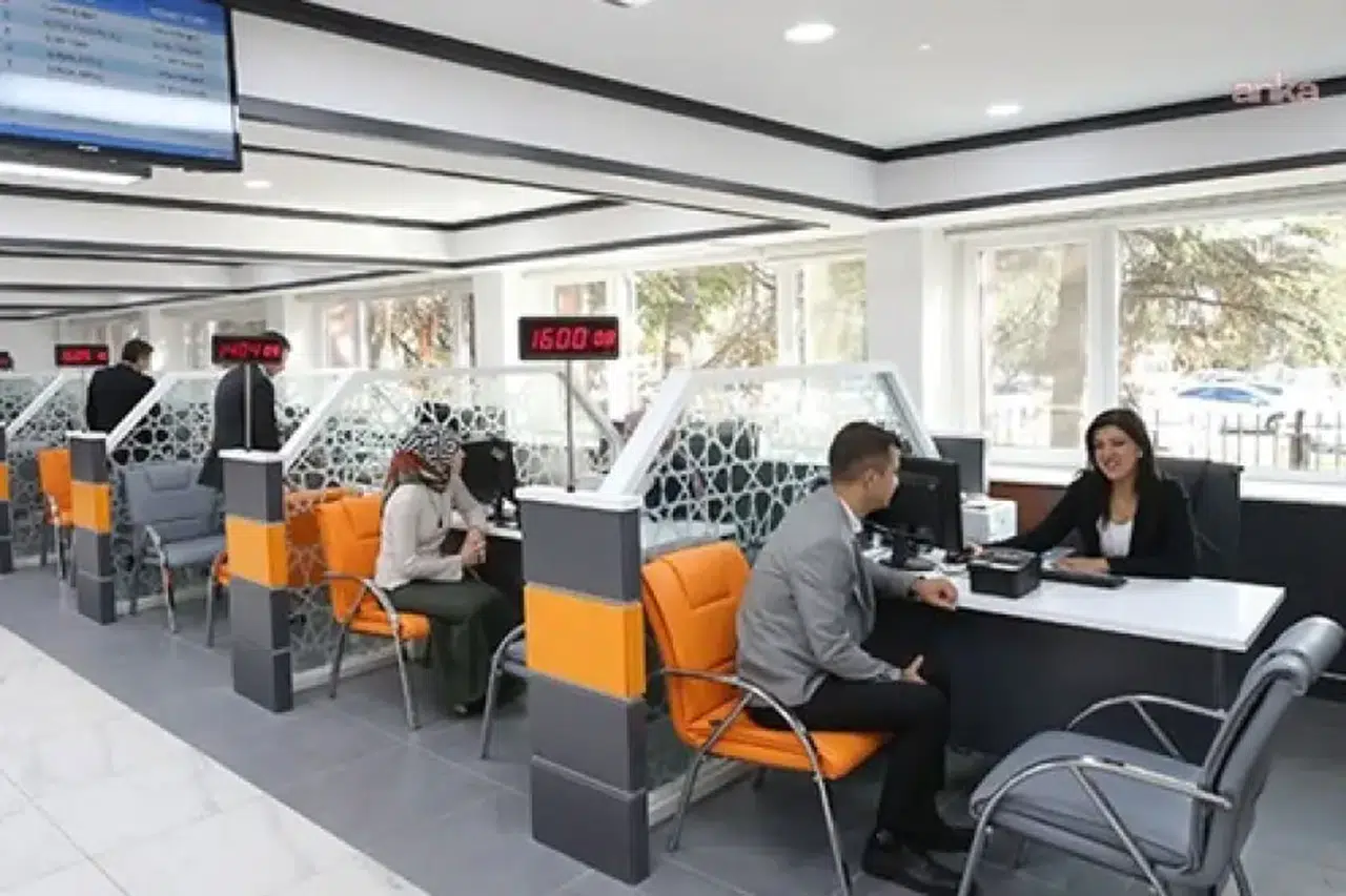 ÖSYM'den kpss kimlik açıklaması: 6 eylül öncesi nüfus müdürlükleri açık