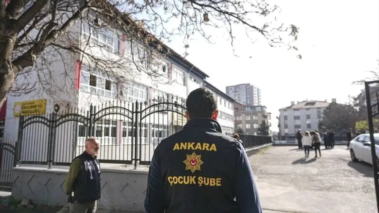 İçişleri ve MEB okullarda güvenlik protokolünü imzaladı