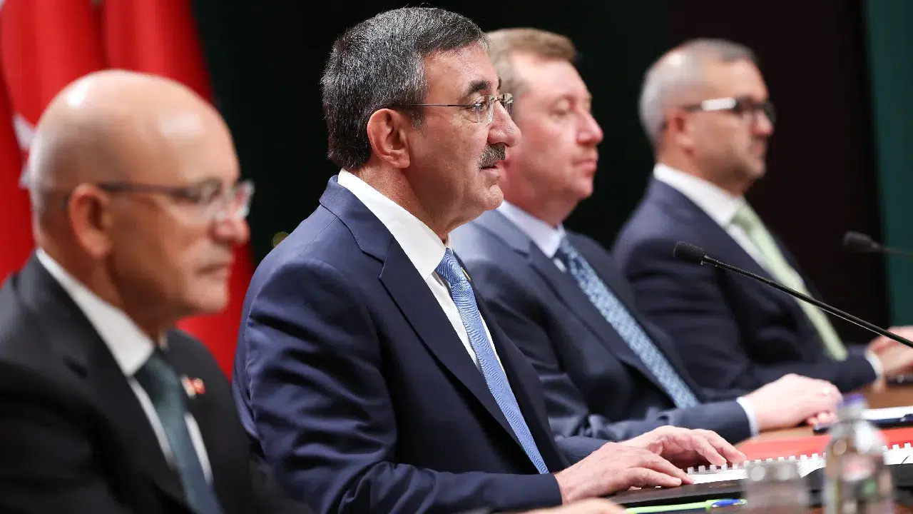Yılmaz: Tek haneli enflasyon hedefi 2029’a ertelendi