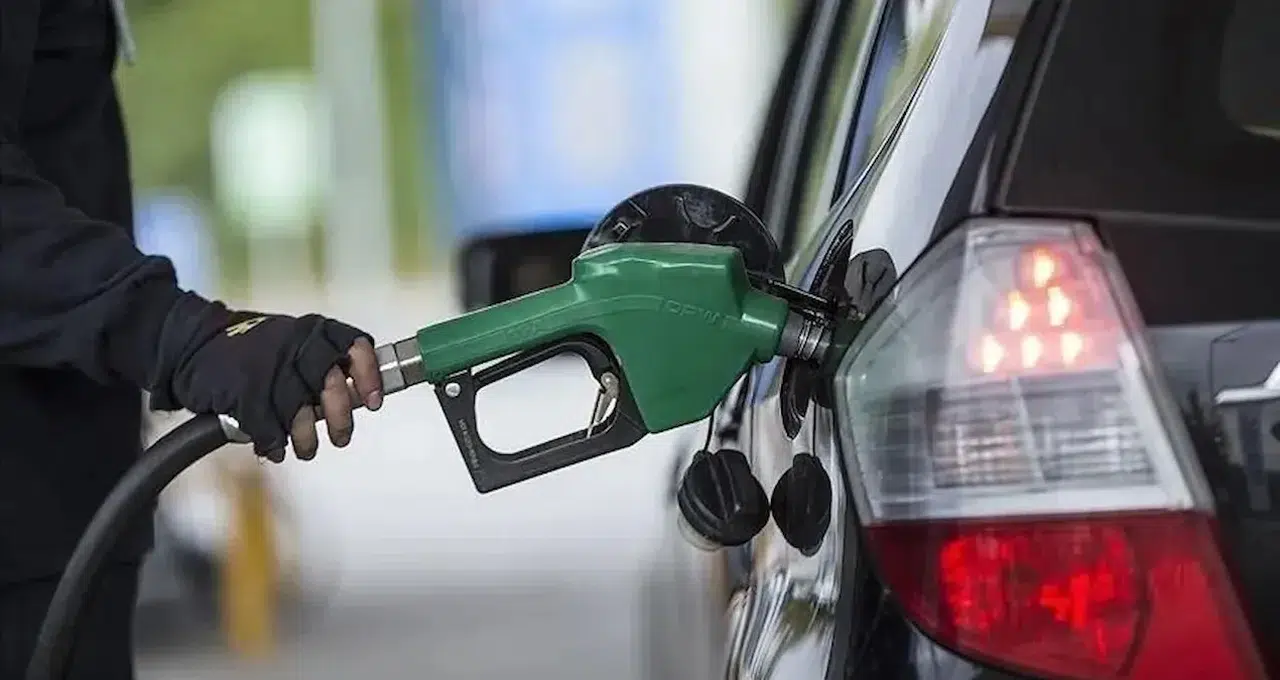 Brent petrolü 102 dolara fırladı, akaryakıta zam beklentisi güçlendi