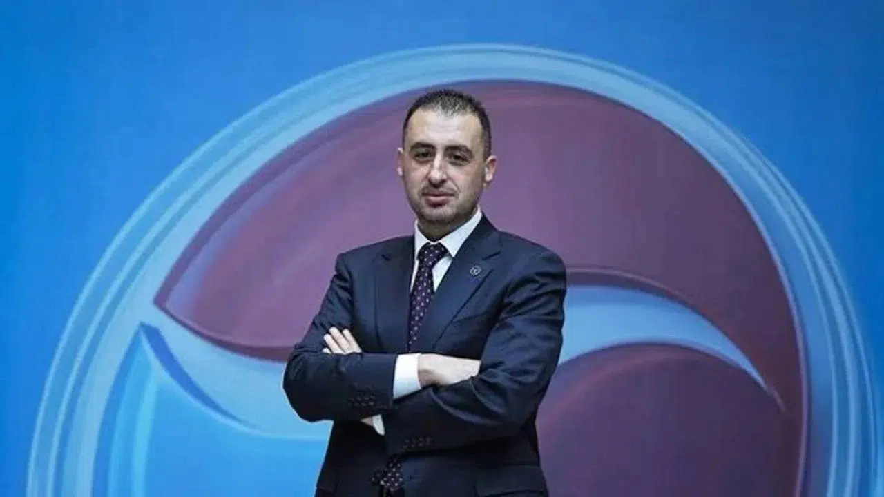 Taha Çakmak, fon soruşturması kapsamında genel müdürlük görevlerinden istifa etti