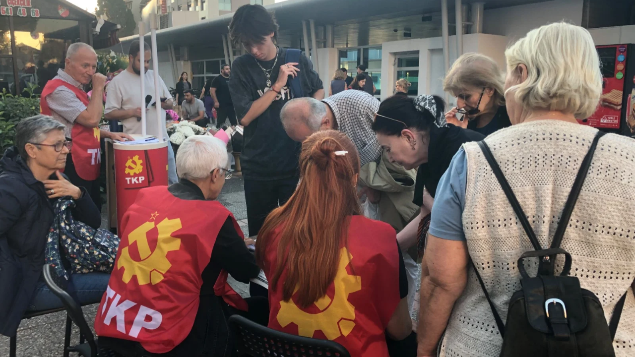 TKP İzmir'den Cemil Tugay'a istifa çağrısı: İmza kampanyası genişliyor