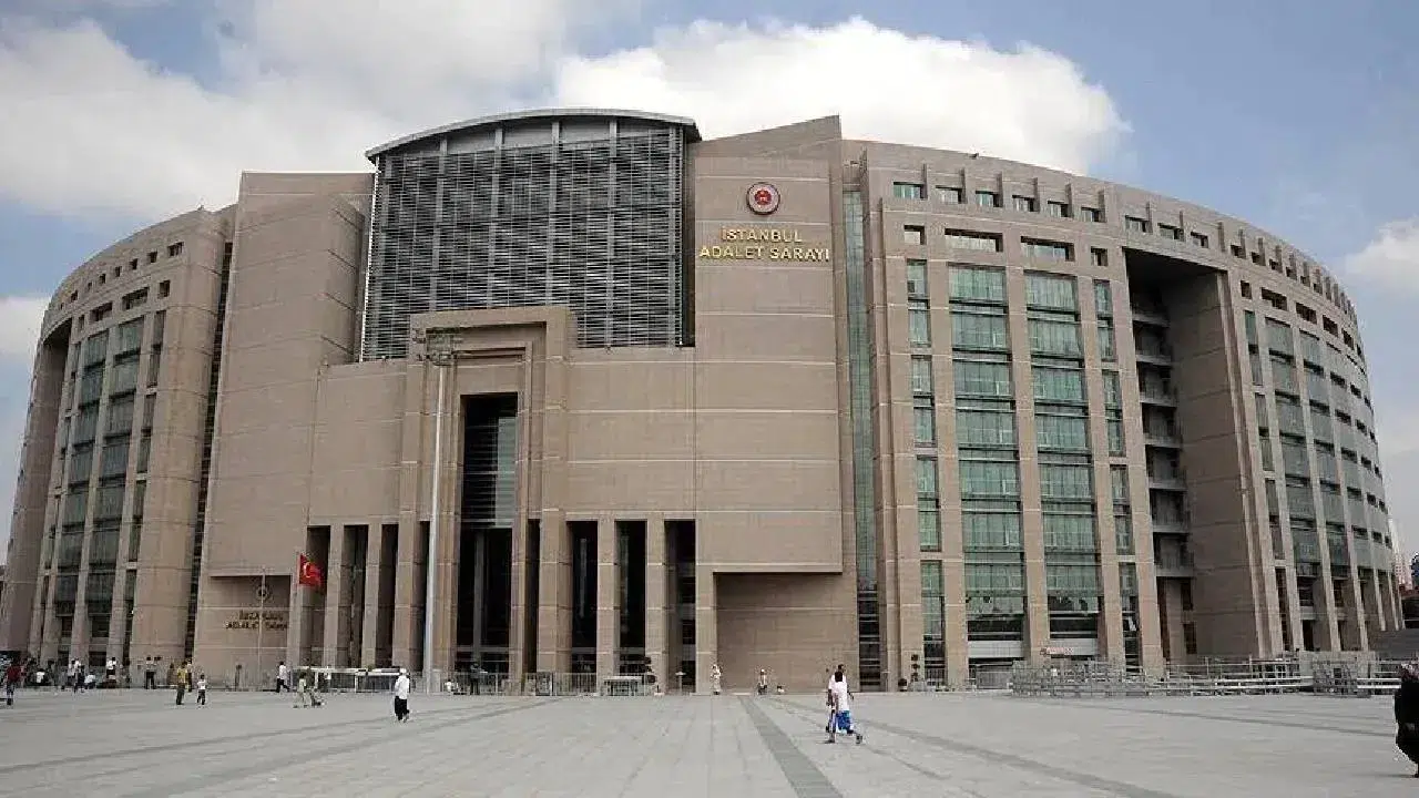 İstanbul'daki fon soruşturmasında 20 şüpheli tutuklama talebiyle sevk edildi