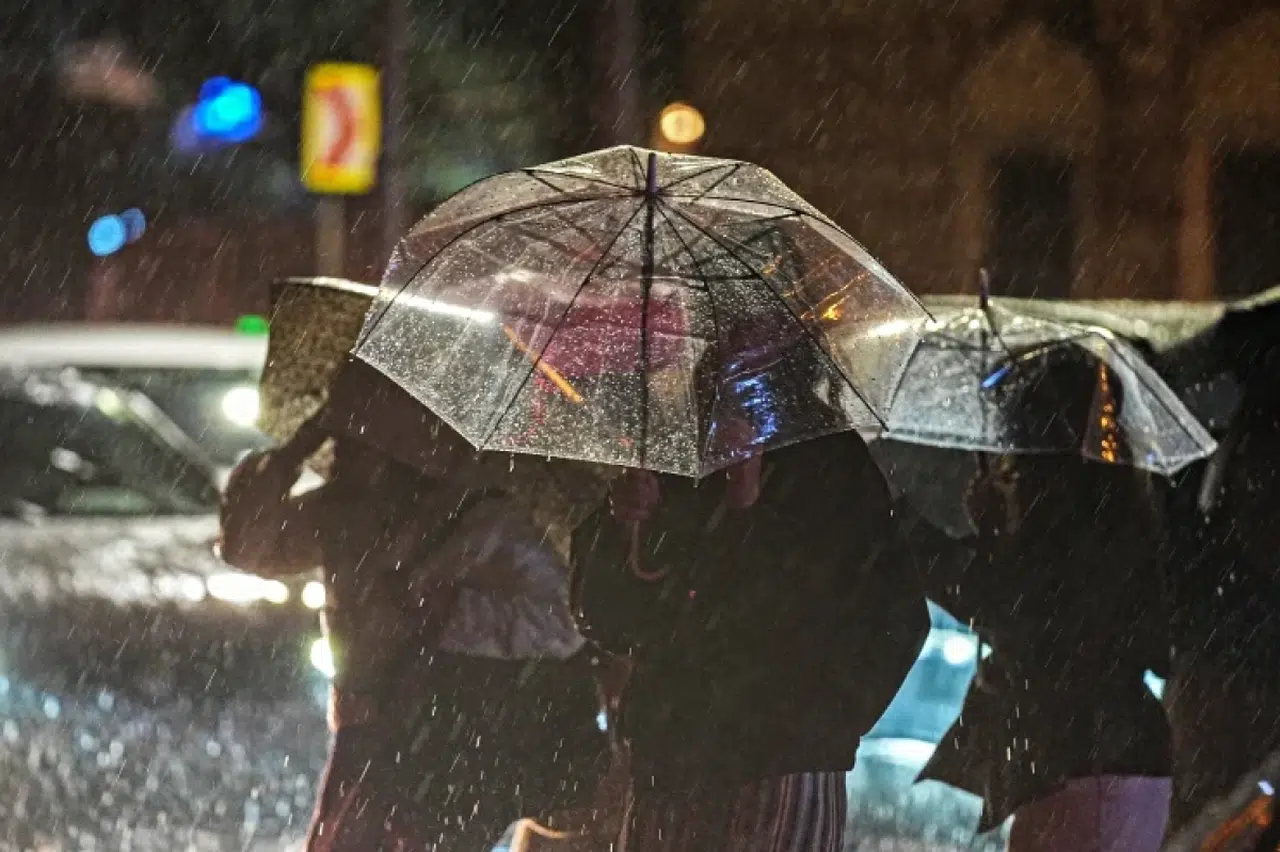 İstanbul Valisi Gül: Zorunlu olmadıkça evden çıkmayın