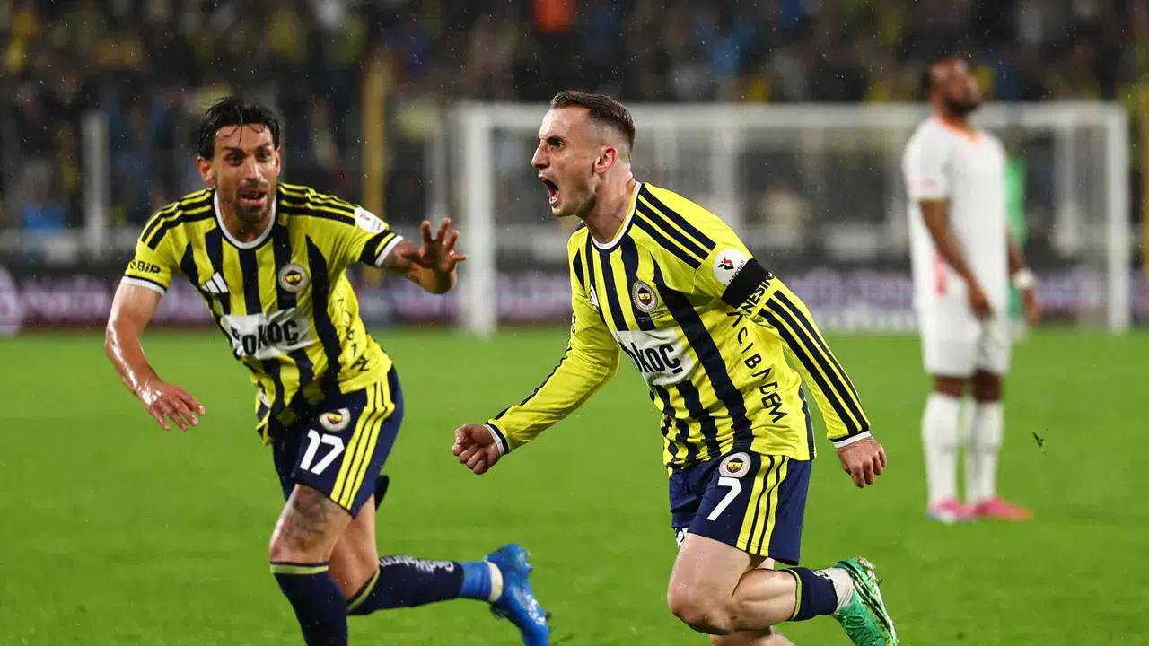 Eski hakemler: VAR, Fenerbahçe'nin iptal edilen golünde çok büyük hata yaptı
