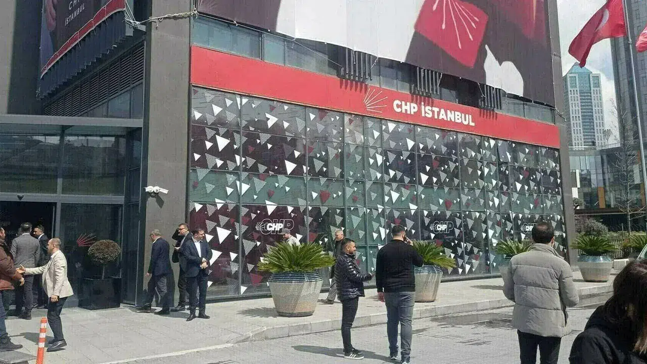 CHP İstanbul kongresi davasında karar Yargıtay'a ertelendi