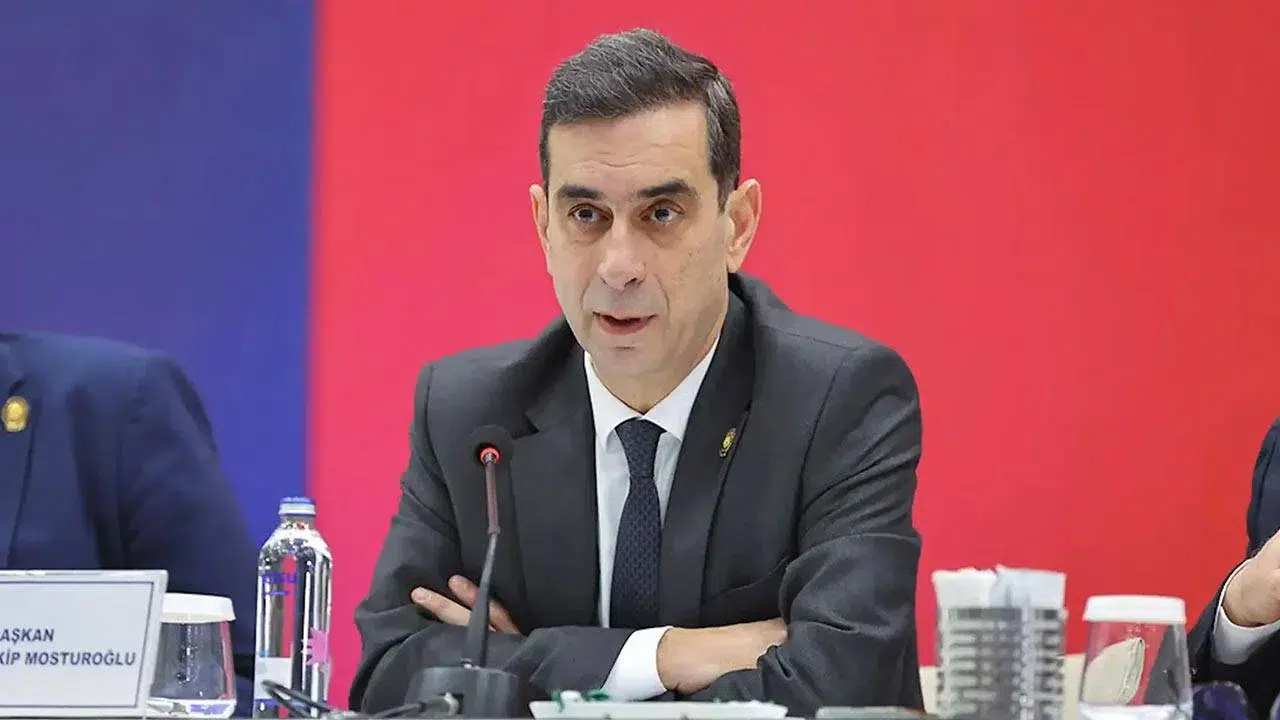 Mosturoğlu: MHK başkanı kişisel tercihle şampiyon belirledi, sistem kökten değişmeli