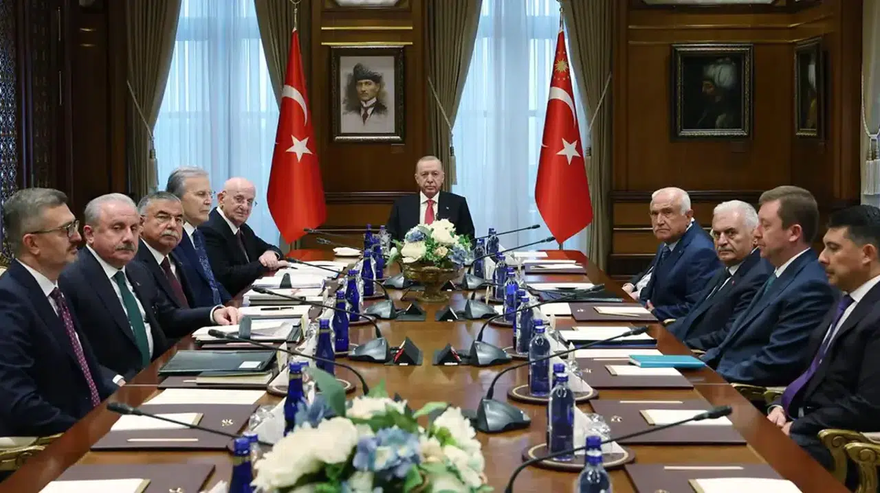 Cumhurbaşkanı Erdoğan başkanlığında YİK basına kapalı toplandı