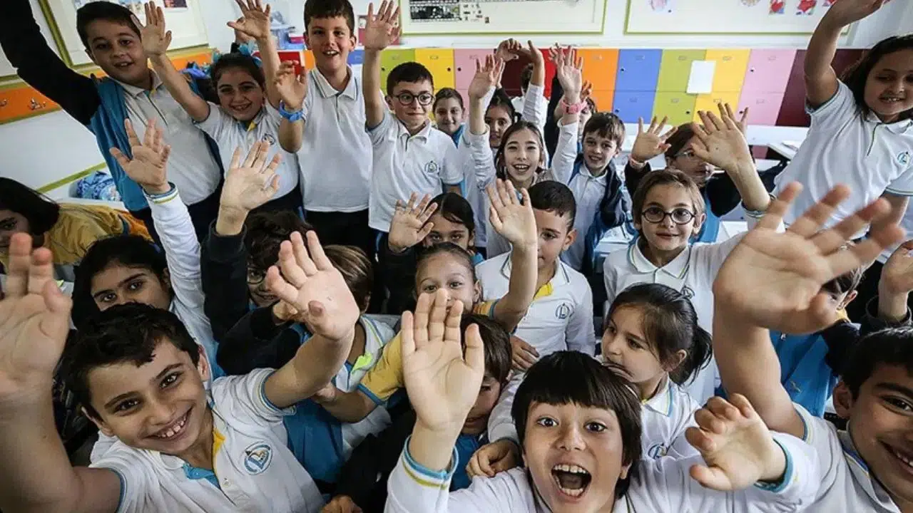 MEB 2026-2027 ara tatil tarihleri: Kasım ve mart molaları netleşti