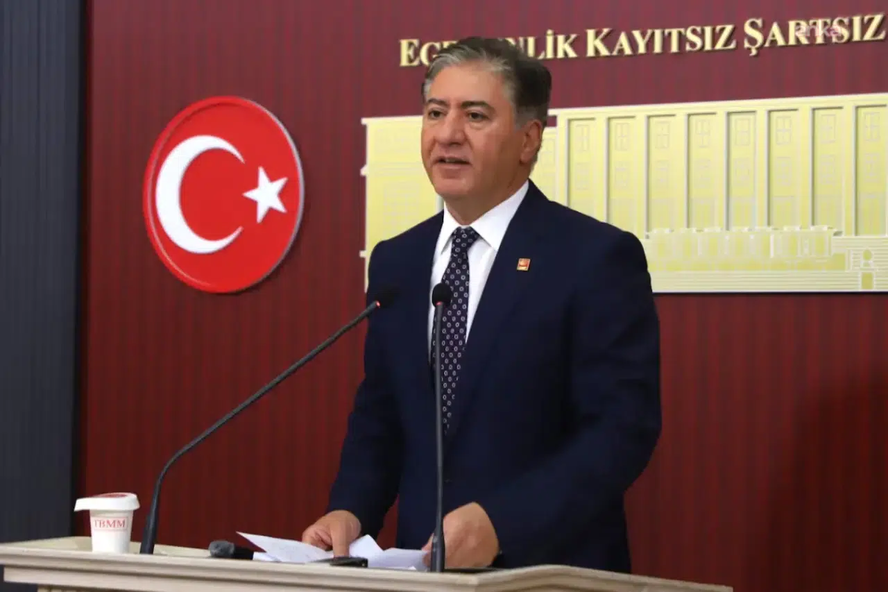 Murat Emir'den Fatma Betül Sayan Kaya'ya diploma çağrısı: Gelsin izah etsin
