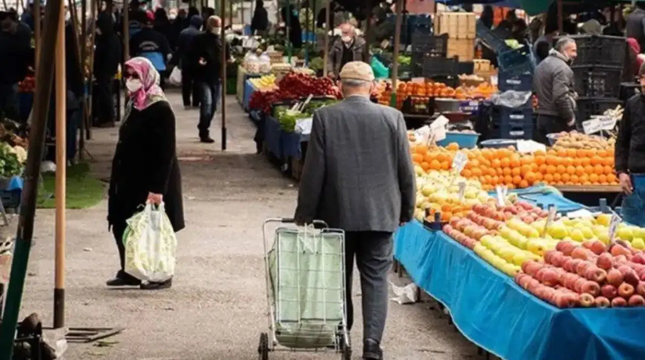 BİSAM: Dört kişilik aile için açlık sınırı 38 bin 235 lira