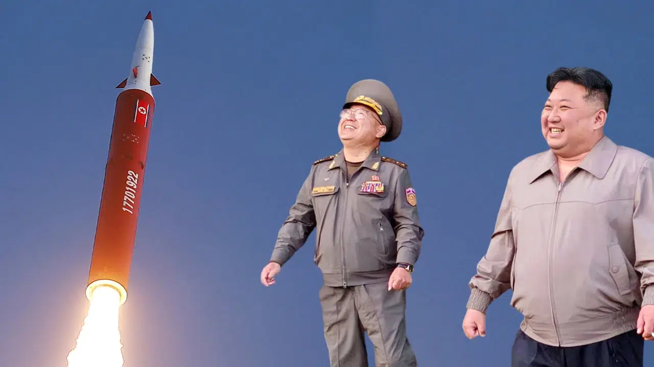 Kim Jong-un hipersonik füze denemesini yönetti, caydırıcılık vurgusu yaptı