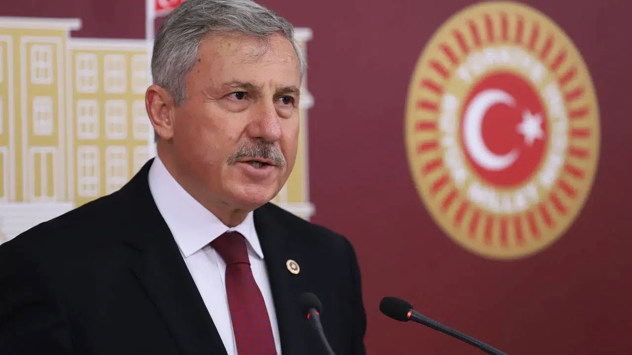 Selçuk Özdağ’dan dış politika, yargı ve fon soygunu açıklaması