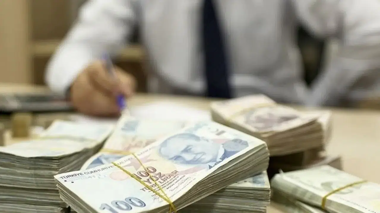 Kamu İktisadi Teşebbüsleri’nin toplam borç yükü 1,5 trilyon lirayı geçerek dikkat çekti.