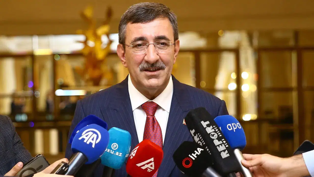 Yılmaz: Bakü'de Türk Dünyası İşbirliğinin Ekonomik Entegrasyonunu Artıracağız!