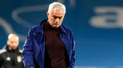 Real Madrid, Jose Mourinho ile üç yıllık sözleşme imzaladı