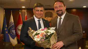 Gümrükçü: Tugay ile husumet yok, partiye bekliyoruz
