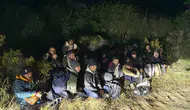 Çeşme'de 21 düzensiz göçmen yakalandı, bir organizatör tutuklandı