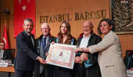 Özgür Özel Kızı İpek Özel'in En Mutlu Gününde Yanındaydı